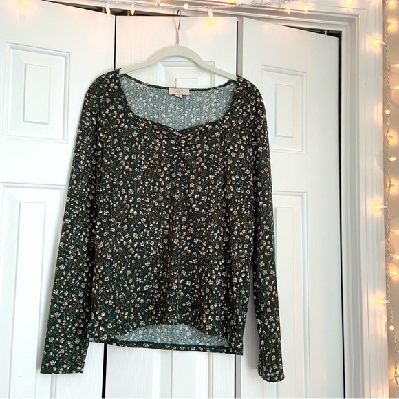 Loft Floral Long Sleeve - Picture 1 of 3